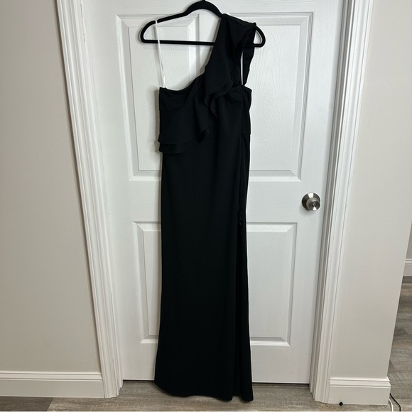 Lulus Grand Beauty Black Ruffled One-shoulder Mermaid Maxi Dress Size L NEW - Picture 8 of 8